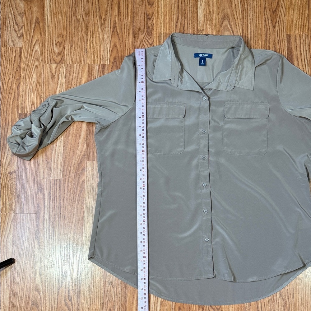 OLD NAVY Tan Button-Up Blouse - Picture 7 of 11